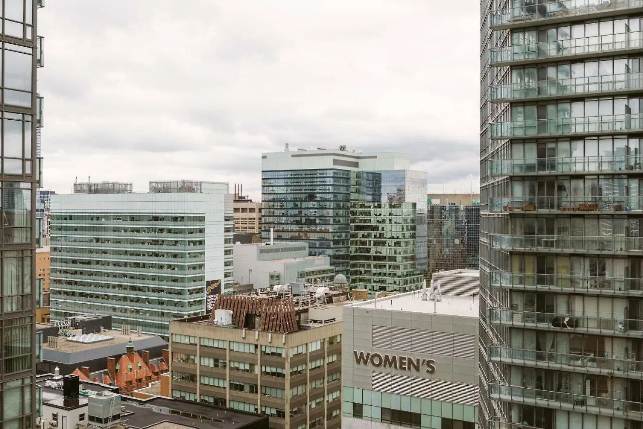 Luxurious 2-Bedroom Condo Toronto